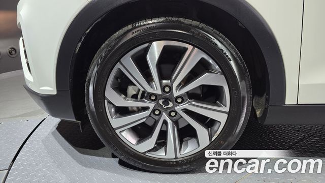 KG Mobility (SsangYong) Very New Tivoli Gasoline 1.5 2WD V3 Special 2021 — фото 5