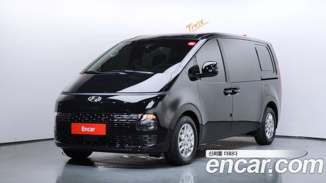 Hyundai Staria Cargo 5-Seater Modern 2023 — фото 1