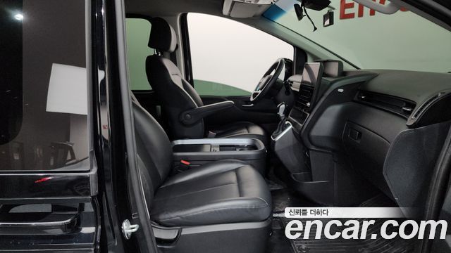Hyundai Staria Cargo 5-Seater Modern 2023 — фото 26