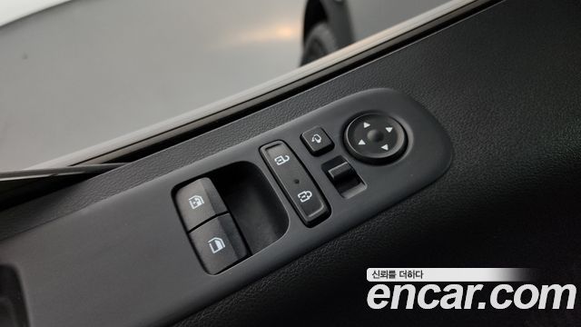 Hyundai Staria Cargo 5-Seater Modern 2023 — фото 30