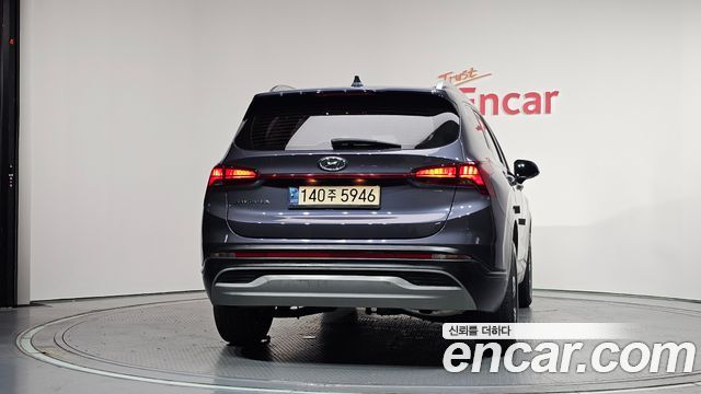 Hyundai Santa Fe Diesel 2.2 2WD Prestige 2021 — фото 4