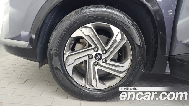 Hyundai Santa Fe Diesel 2.2 2WD Prestige 2021 — фото 5