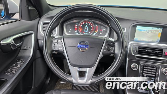 Volvo S60 T5 R-Design 2nd 2015 — фото 13