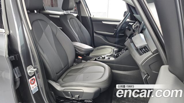 BMW 2 Series Active Tourer (F45) Joy 2017 — фото 16
