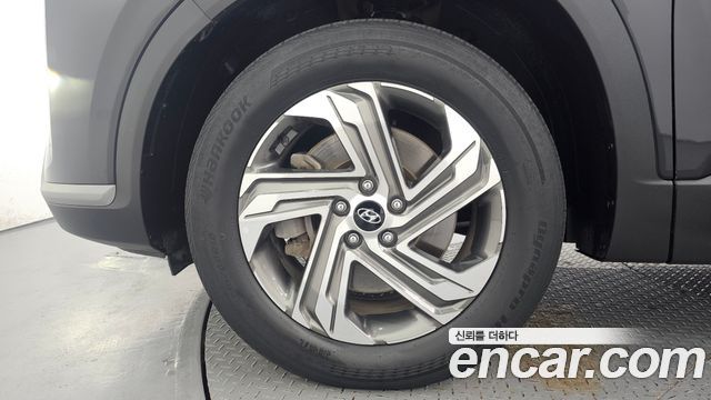 Hyundai Santa Fe Gasoline 2.5T 2WD Prestige 2021 — фото 5