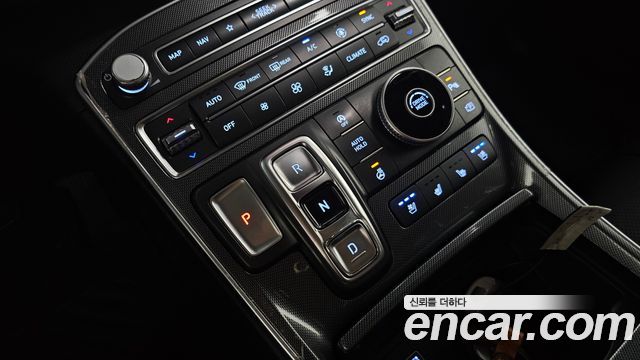 Hyundai Santa Fe Gasoline 2.5T 2WD Prestige 2021 — фото 9