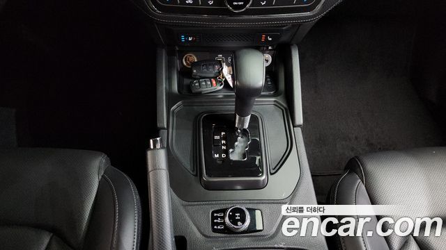 KG Mobility (SsangYong) Rexton Sports Khan Diesel 2.2 4WD Prestige 2023 — фото 9