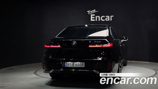 BMW 7 Series (G70) 740i xDrive M Sport 2026 — фото 4