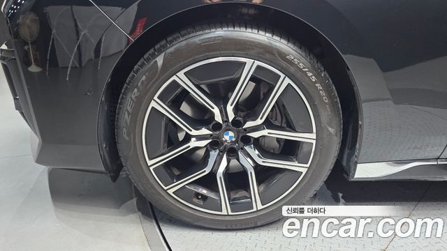 BMW 7 Series (G70) 740i xDrive M Sport 2026 — фото 5