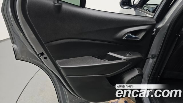 Chevrolet Trax Crossover 1.2 RS 2024 — фото 25