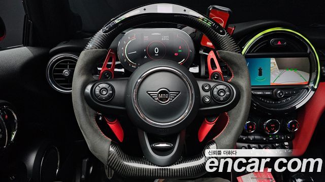 MINI Cooper S Convertible JCW 3rd 2020 — фото 11