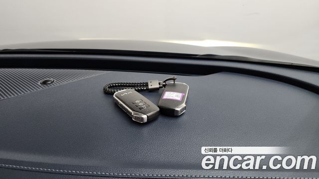 Kia Sportage Hybrid (V) Signature Gravity 4WD 2023 — фото 17