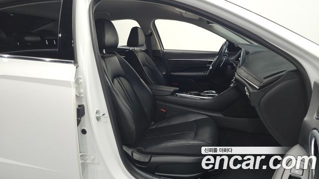 Hyundai Sonata (DN8) 2.0 Premium Plus 2022 — фото 11