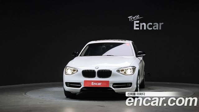 BMW 1 Series (F20) 118d Sport 5Door 2015 — фото 3