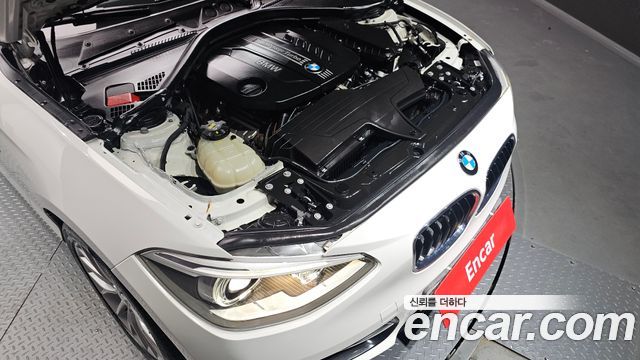 BMW 1 Series (F20) 118d Sport 5Door 2015 — фото 6