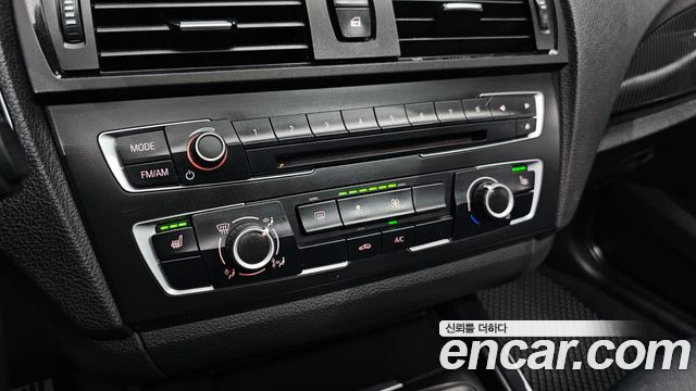 BMW 1 Series (F20) 118d Sport 5Door 2015 — фото 20