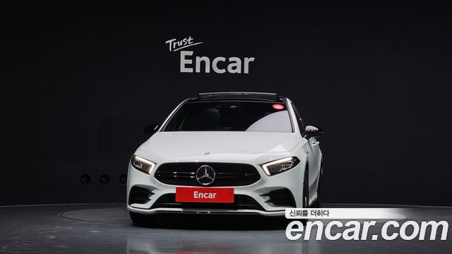 Mercedes-Benz A-Class (W177) AMG A35 4MATIC Sedan 2023 — фото 3