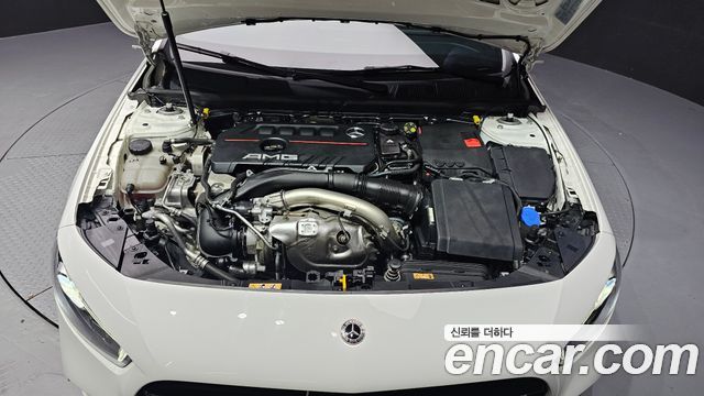 Mercedes-Benz A-Class (W177) AMG A35 4MATIC Sedan 2023 — фото 6