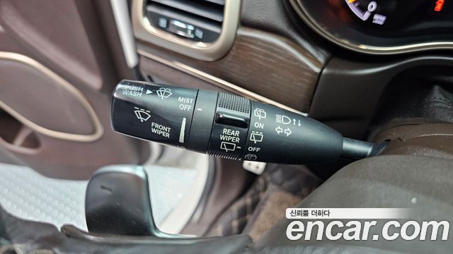 Jeep Grand Cherokee 3.0 Diesel Overland Summit WK2 2014 — фото 18