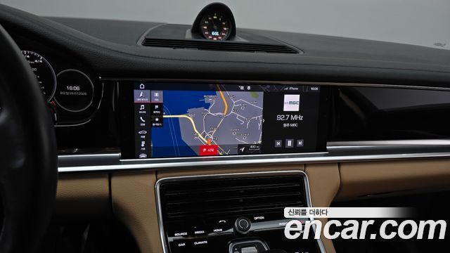 Porsche Panamera (971) 3.0 AWD 2020 — фото 16
