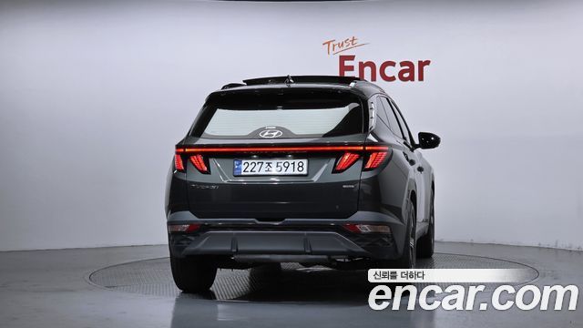 Hyundai Tucson (NX4) Gasoline 1.6 Turbo 4WD Inspiration 2022 — фото 4