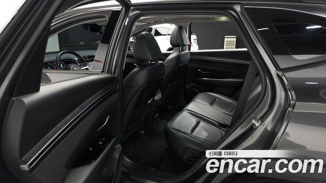Hyundai Tucson (NX4) Gasoline 1.6 Turbo 4WD Inspiration 2022 — фото 12