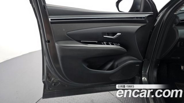 Hyundai Tucson (NX4) Gasoline 1.6 Turbo 4WD Inspiration 2022 — фото 24