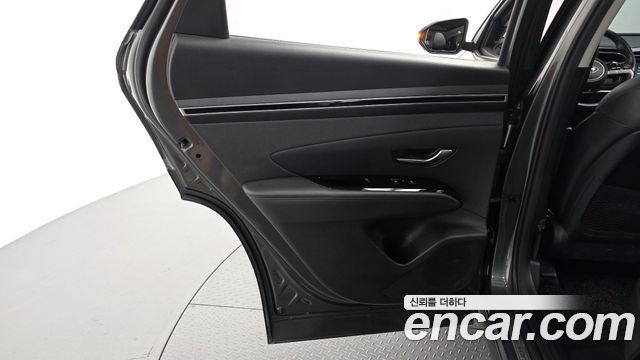 Hyundai Tucson (NX4) Gasoline 1.6 Turbo 4WD Inspiration 2022 — фото 25