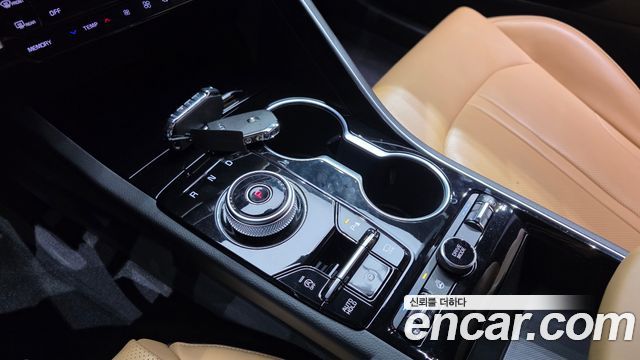 Kia K5 (III) 1.6 Turbo Prestige 2023 — фото 9