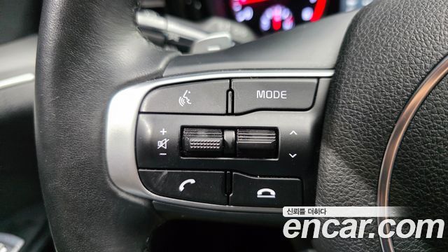 Kia K5 (III) 1.6 Turbo Prestige 2023 — фото 29