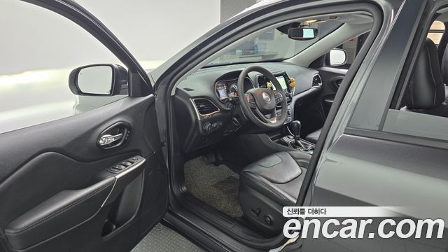 Jeep Cherokee (KL) 2.4 Limited 2WD 2022 — фото 10
