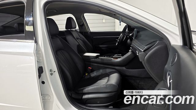 Hyundai Sonata (DN8) 1.6 Turbo Premium Plus 2022 — фото 12