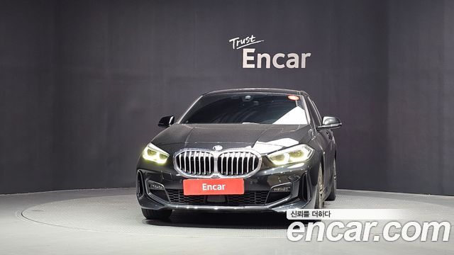 BMW 1 Series (F40) 118d M Sport 2021 — фото 3