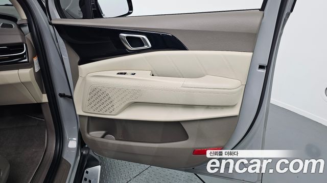 Kia Carnival (IV) HEV 7seater Gravity 2025 — фото 25