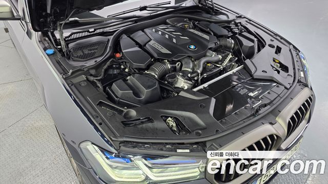 BMW 5 Series (G30) M550i xDrive 2021 — фото 6