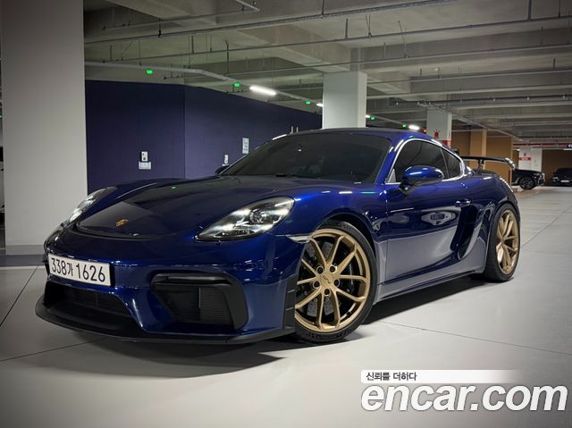 Porsche 718 Cayman 4.0 GT4