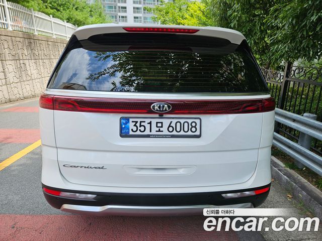 Kia Carnival (IV) Diesel 9-Seater Signature 2021 — фото 4