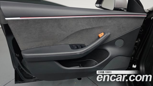 Tesla Model 3 Performance AWD 2024 — фото 24