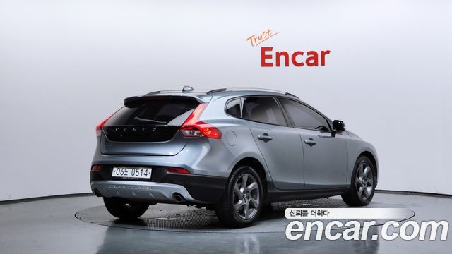 Volvo V40 Cross Country D3 2016 — фото 2