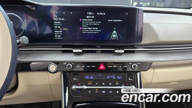 Kia Carnival (IV) Gasoline 9-Seater Signature 2023 — фото 14