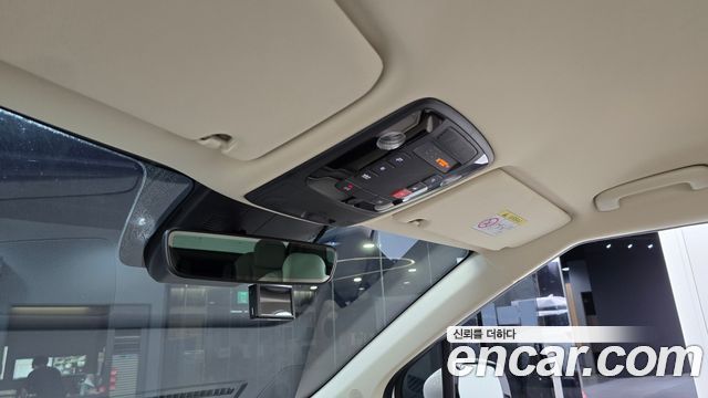 Kia Carnival (IV) Gasoline 9-Seater Signature 2023 — фото 20