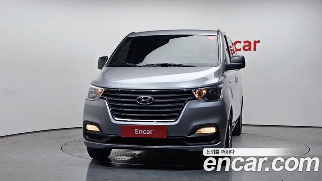 Hyundai Grand Starex Van 3-Seater Smart 2021 — фото 3