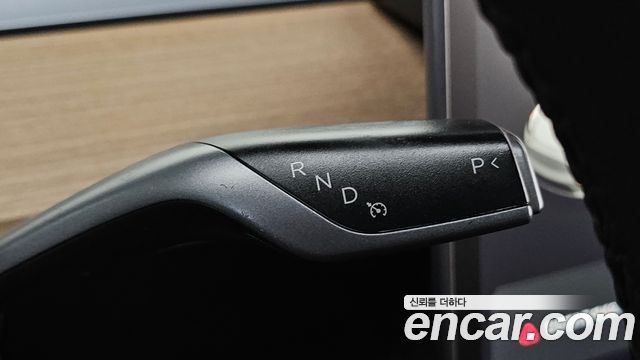 Tesla Model Y Long Range AWD 2021 — фото 9