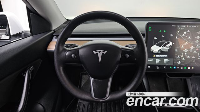 Tesla Model Y Long Range AWD 2021 — фото 12