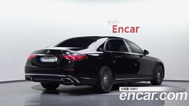 Mercedes-Benz S-Class (W223) Maybach S680 4MATIC 2023 — фото 2