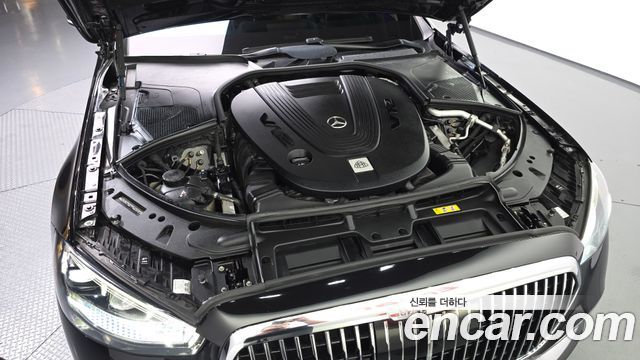 Mercedes-Benz S-Class (W223) Maybach S680 4MATIC 2023 — фото 6