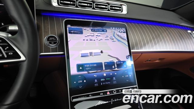 Mercedes-Benz S-Class (W223) Maybach S680 4MATIC 2023 — фото 18