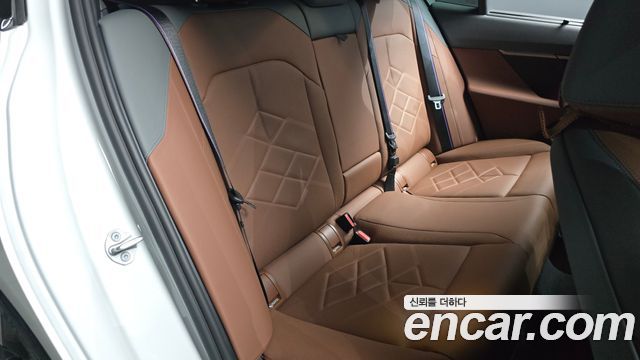 BMW 5 Series (G60) 530i xDrive M Sport Pro Special Edition 2026 — фото 11