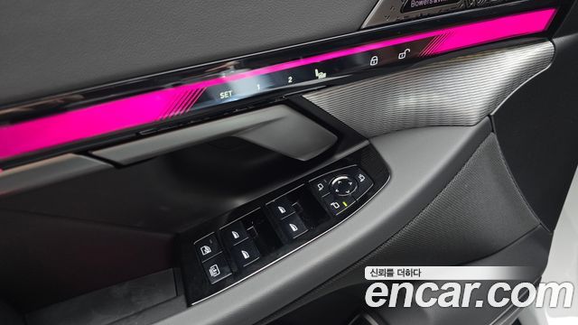 BMW 5 Series (G60) 530i xDrive M Sport Pro Special Edition 2026 — фото 19