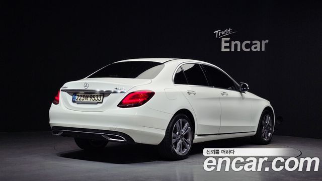 Mercedes-Benz C-Class (W205) C220 d 4MATIC 2020 — фото 2